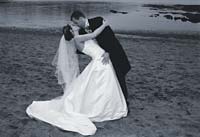 beach kiss